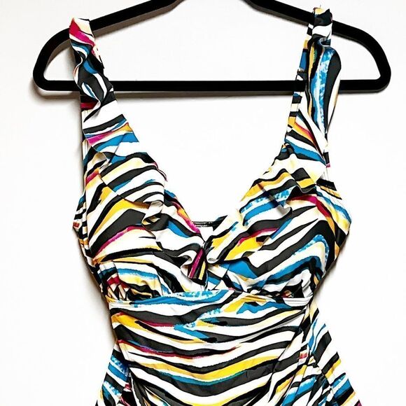 NWOT DKNY women's printed ruffled tummy-control one-piece swimsuit tiger Sz 14 - Picture 3 of 8